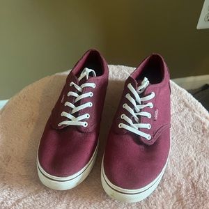 RUBY / RED VANS ✨ SIZE 8.5 ✨ WORN 2-3 TIMES ✨
